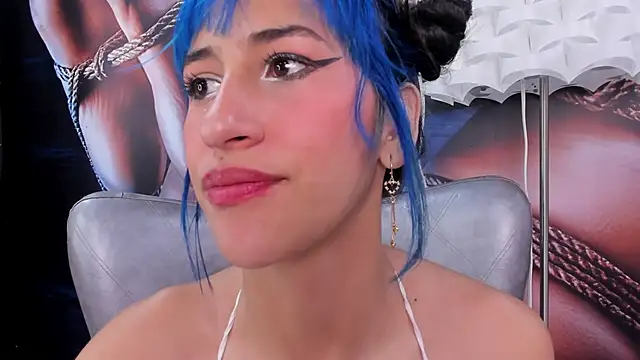 miss   taylor online show from February 11, 2026, 2:11 am