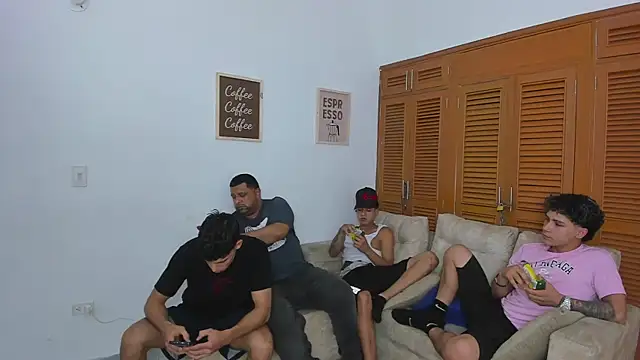 Snapshot of brutal_sex_room2k chatting on December 4, 2025, 8:30 pm brutal sex room2k online show from December 4, 2025, 8:30 pm