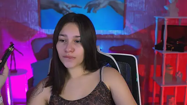 Snapshot of KimClarks_ chatting on November 8, 2025, 12:31 pm KimClarks online show from November 8, 2025, 12:31 pm