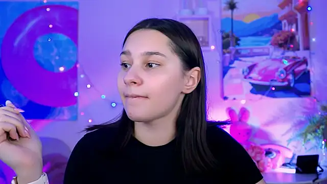 Snapshot of KimClarks_ chatting on November 17, 2025, 11:58 am KimClarks online show from November 17, 2025, 11:58 am