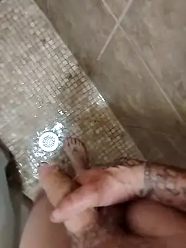 helldonk online show from September 10, 2025, 5:34 pm