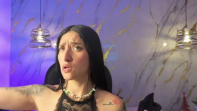 Scaarlettfox online show from February 26, 2026, 7:36 pm