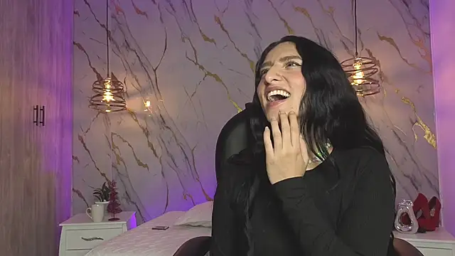 Snapshot of Scaarlettfox chatting on December 5, 2025, 2:04 pm Scaarlettfox online show from December 5, 2025, 2:04 pm