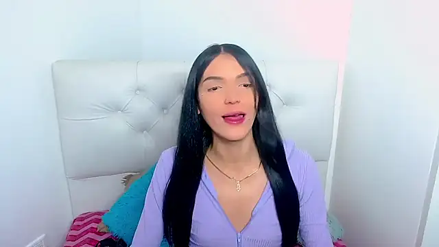 x isabella x online show from August 5, 2026, 8:25 pm