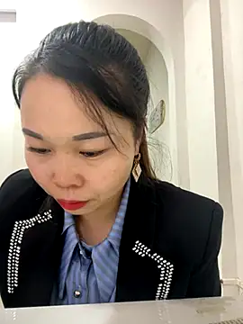 Snapshot of xlj4523 chatting on October 28, 2025, 8:57 am xlj4523 online show from October 28, 2025, 8:57 am