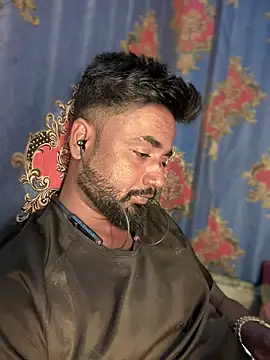 Snapshot of Munny6677 chatting on November 18, 2025, 6:11 pm Munny6677 online show from November 18, 2025, 6:11 pm