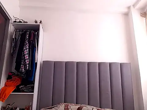 Snapshot of saara_johnson496 chatting on May 19, 2026, 1:51 pm saara johnson496 online show from May 19, 2026, 1:51 pm