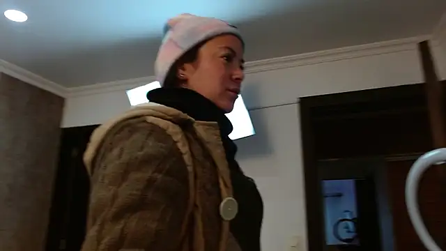 Snapshot of elamurray chatting on November 14, 2025, 11:14 am elamurray online show from November 14, 2025, 11:14 am