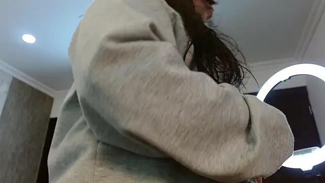 Snapshot of elamurray chatting on November 26, 2025, 11:21 am elamurray online show from November 26, 2025, 11:21 am