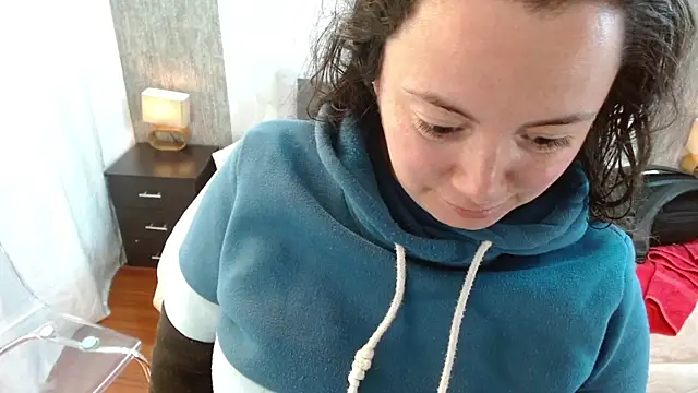 Snapshot of elamurray chatting on November 11, 2025, 11:16 am elamurray online show from November 11, 2025, 11:16 am