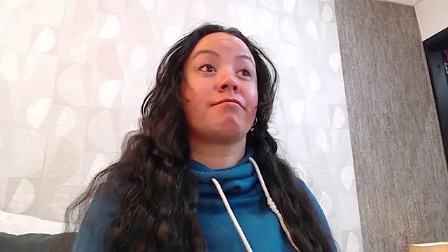 Snapshot of elamurray chatting on October 3, 2025, 11:12 am elamurray online show from October 3, 2025, 11:12 am