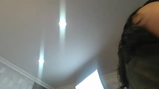 Snapshot of elamurray chatting on September 23, 2025, 11:06 am elamurray online show from September 23, 2025, 11:06 am