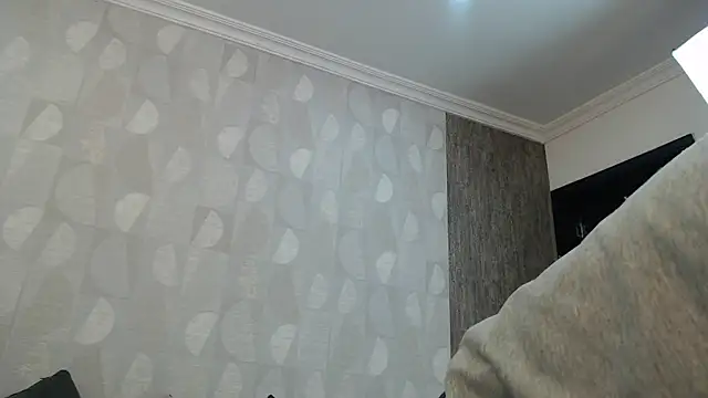 Snapshot of elamurray chatting on October 8, 2025, 11:12 am elamurray online show from October 8, 2025, 11:12 am