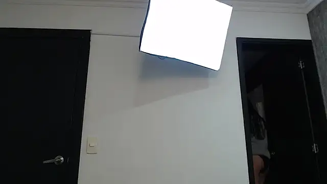 Snapshot of elamurray chatting on September 18, 2025, 11:13 am elamurray online show from September 18, 2025, 11:13 am