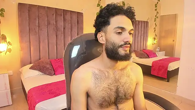 Ryan Jackson  online show from November 25, 2025, 4:24 am