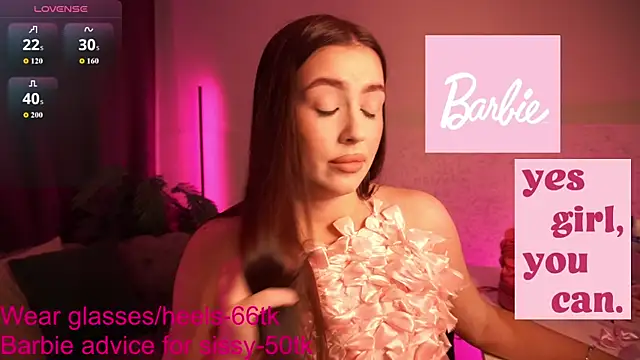 Snapshot of EmiliyaRoude chatting on November 2, 2025, 12:54 pm EmiliyaRoude online show from November 2, 2025, 12:54 pm