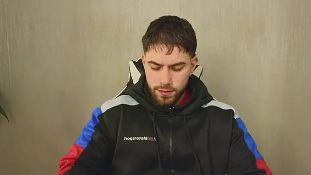 Snapshot of Ades_Lowe chatting on November 5, 2025, 11:24 am Ades Lowe online show from November 5, 2025, 11:24 am