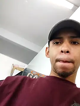 Oqui online show from February 23, 2026, 1:23 pm