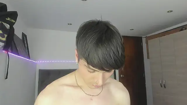 stevve 14 online show from November 4, 2025, 3:32 am