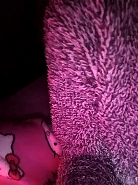 Hottiesophie online show from April 18, 2026, 10:54 pm