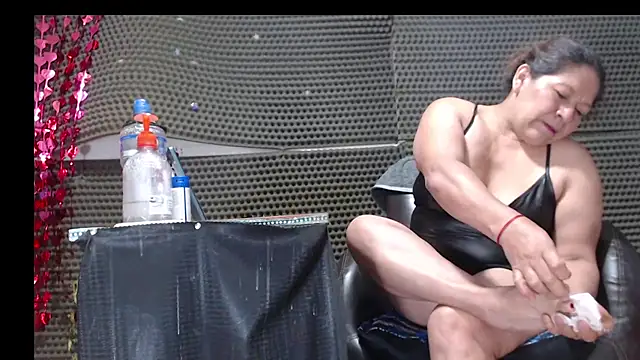 Alisson Sodomy online show from March 18, 2026, 9:04 pm