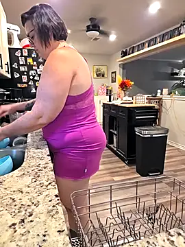 valeriejane online show from November 24, 2025, 9:26 pm