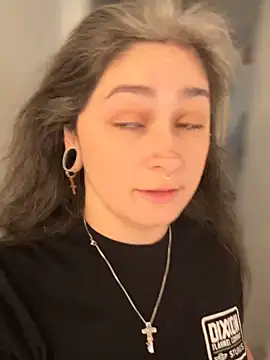 Snapshot of Alix_Valentine chatting on November 4, 2025, 3:38 pm Alix Valentine online show from November 4, 2025, 3:38 pm