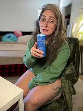 Alix Valentine online show from June 6, 2026, 5:07 pm