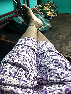 Villageanuty online show from February 26, 2026, 4:29 pm