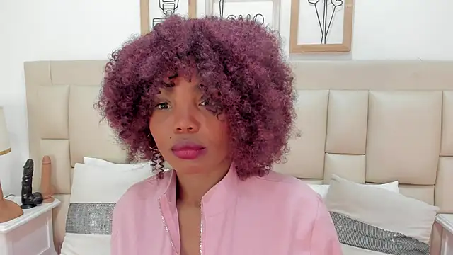 Snapshot of dakhota___ chatting on September 30, 2025, 11:16 am dakhota online show from September 30, 2025, 11:16 am