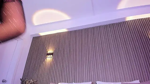 AlissonHarperr online show from April 20, 2026, 5:14 pm