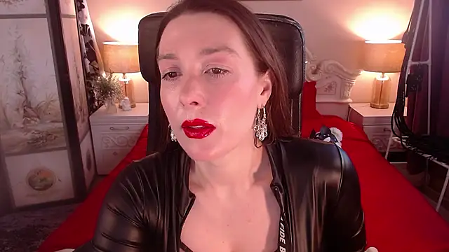 SofiaBimboss online show from March 2, 2026, 5:08 am