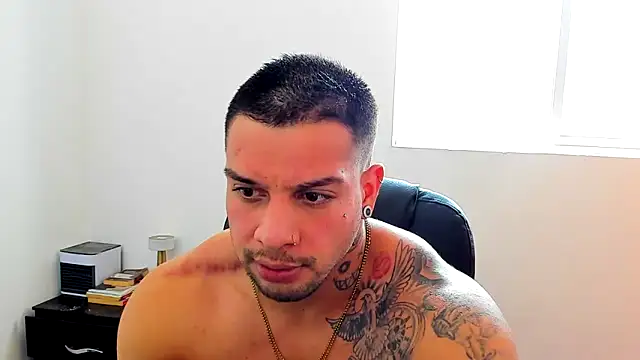 Marck Mathews online show from December 16, 2025, 3:27 pm