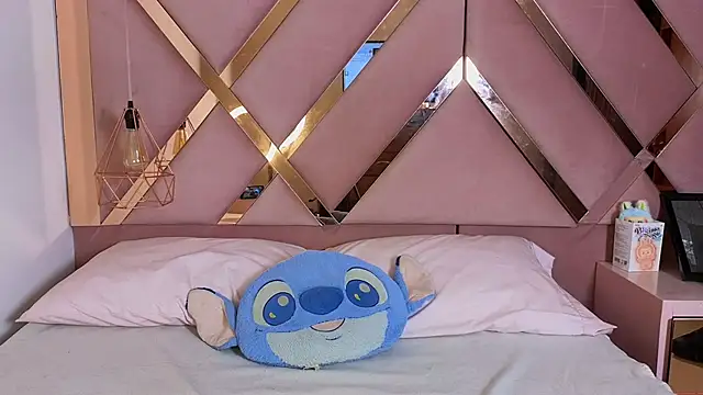 Snapshot of Sthephany_grand chatting on September 11, 2025, 4:29 pm Sthephany grand online show from September 11, 2025, 4:29 pm