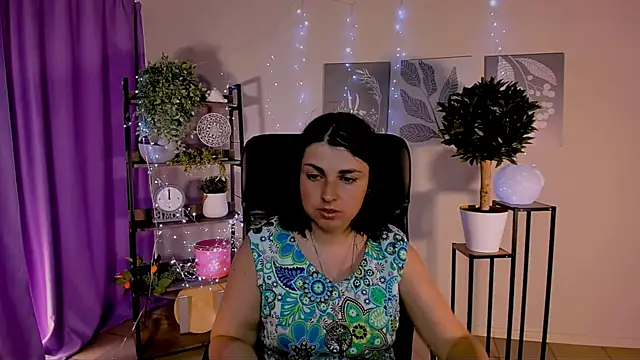 Snapshot of MartaEdams chatting on May 21, 2026, 6:22 am MartaEdams online show from May 21, 2026, 6:22 am