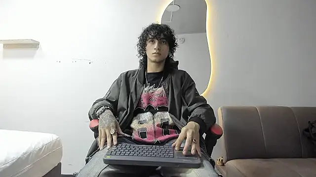 Snapshot of JackesTaylor chatting on February 22, 2026, 6:16 am JackesTaylor online show from February 22, 2026, 6:16 am