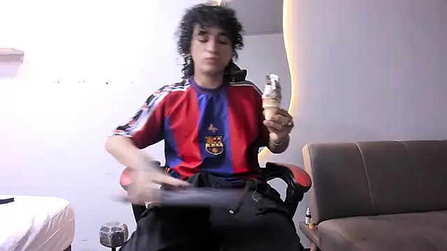 Snapshot of JackesTaylor chatting on February 10, 2026, 6:23 am JackesTaylor online show from February 10, 2026, 6:23 am