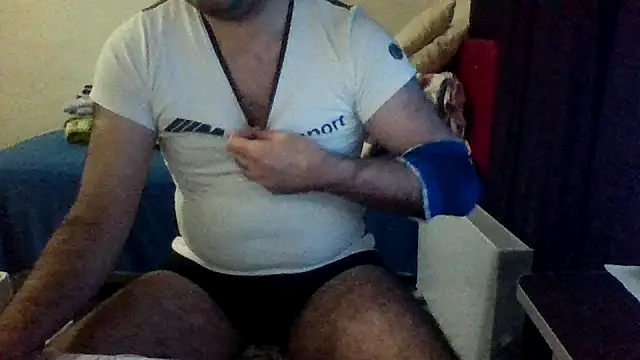 st206boy online show from November 14, 2025, 11:52 pm