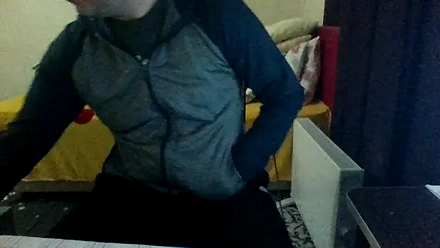 Snapshot of st206boy chatting on October 21, 2025, 10:09 pm st206boy online show from October 21, 2025, 10:09 pm