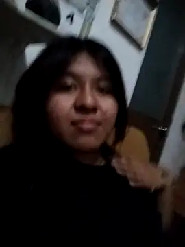 Snapshot of Atenea69 chatting on November 5, 2025, 12:25 am Atenea69 online show from November 5, 2025, 12:25 am