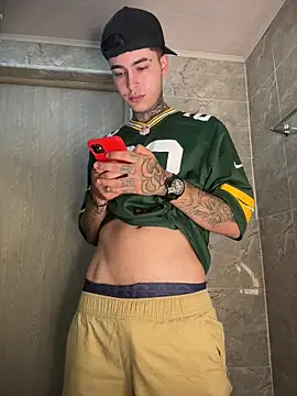 samm4044 online show from December 14, 2025, 12:28 am