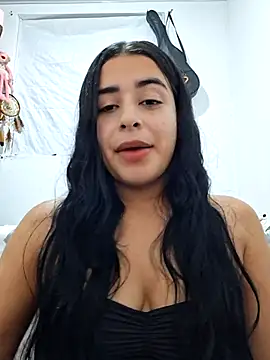 Snapshot of channell0 chatting on May 27, 2026, 5:04 am channell0 online show from May 27, 2026, 5:04 am