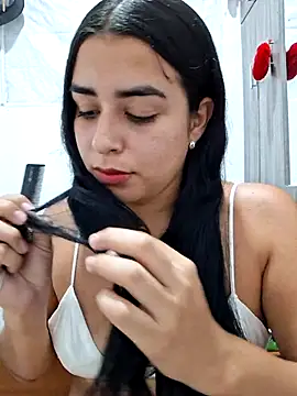 channell0 online show from April 19, 2026, 4:57 am