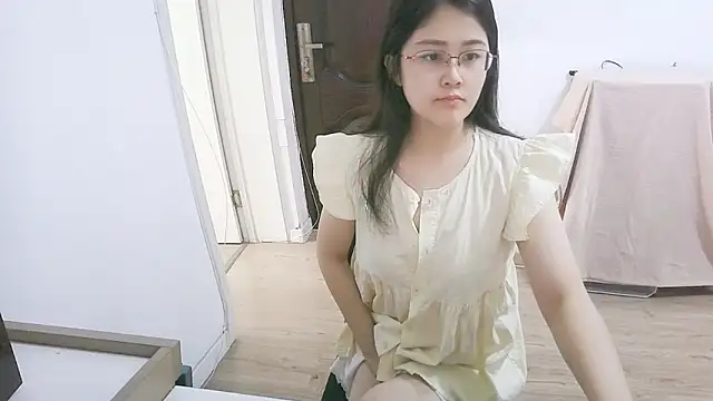 Snapshot of 98bunny chatting on July 2, 2026, 2:34 am 98bunny online show from July 2, 2026, 2:34 am
