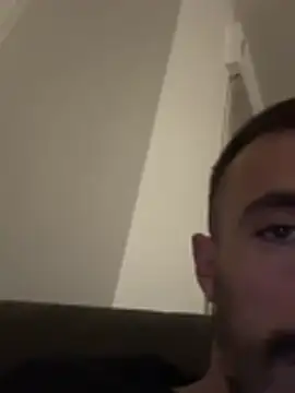 mario231197 online show from March 11, 2026, 3:44 am