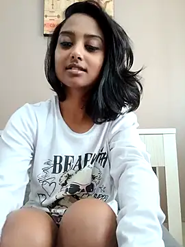 Snapshot of littlemissdevil69 chatting on February 28, 2026, 8:03 am littlemissdevil69 online show from February 28, 2026, 8:03 am