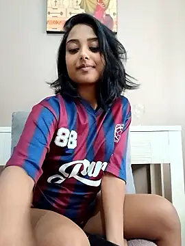 Snapshot of littlemissdevil69 chatting on January 10, 2026, 5:36 am littlemissdevil69 online show from January 10, 2026, 5:36 am