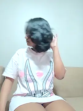 littlemissdevil69 online show from October 12, 2025, 7:32 am