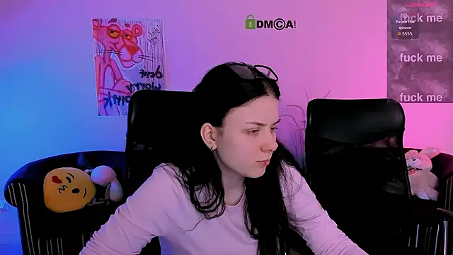 foxy tease  online show from February 9, 2026, 2:20 am