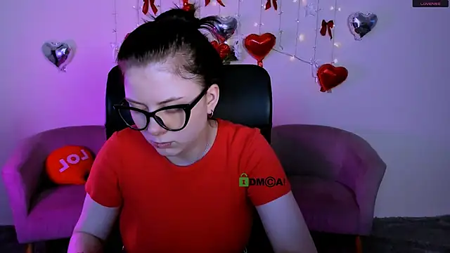 foxy tease  online show from February 22, 2026, 10:00 pm